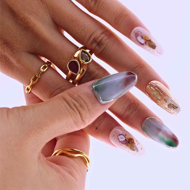 Mythic Melt reusable Press on nails by Tennail