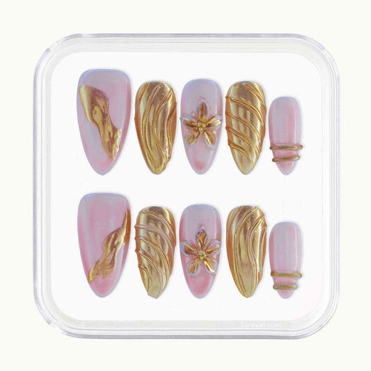 Aphrodite Gold Floral? reusable Press on nails by Tennail