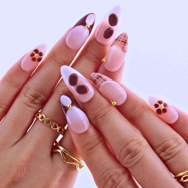 Coco Bead reusable Press on nails by Tennail
