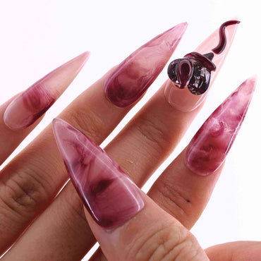 Crimson Snake Heart? reusable Press on nails by Tennail