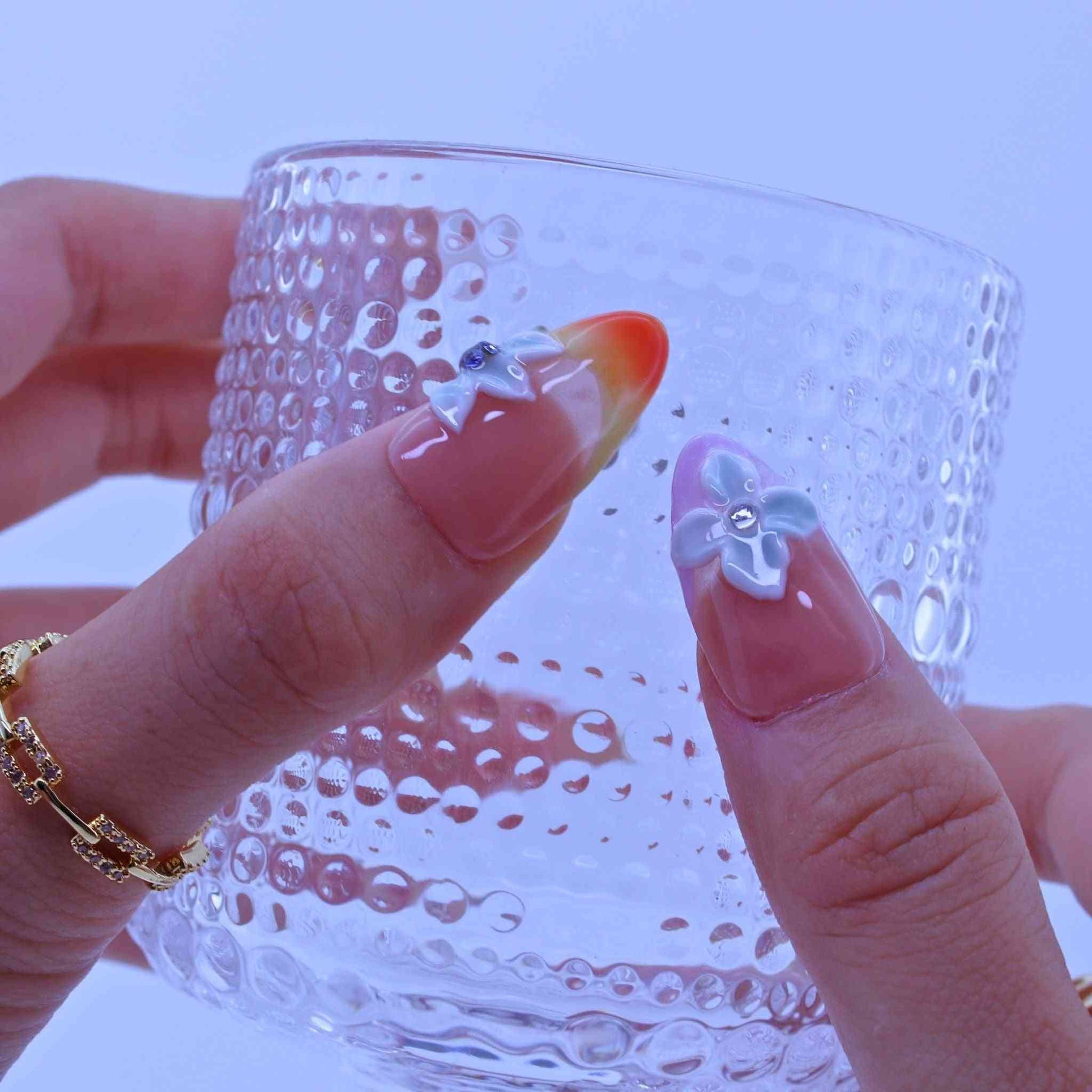 Bloom Art Nails with hand-painted florals, color gradients, sleek design by Tennail press on nails