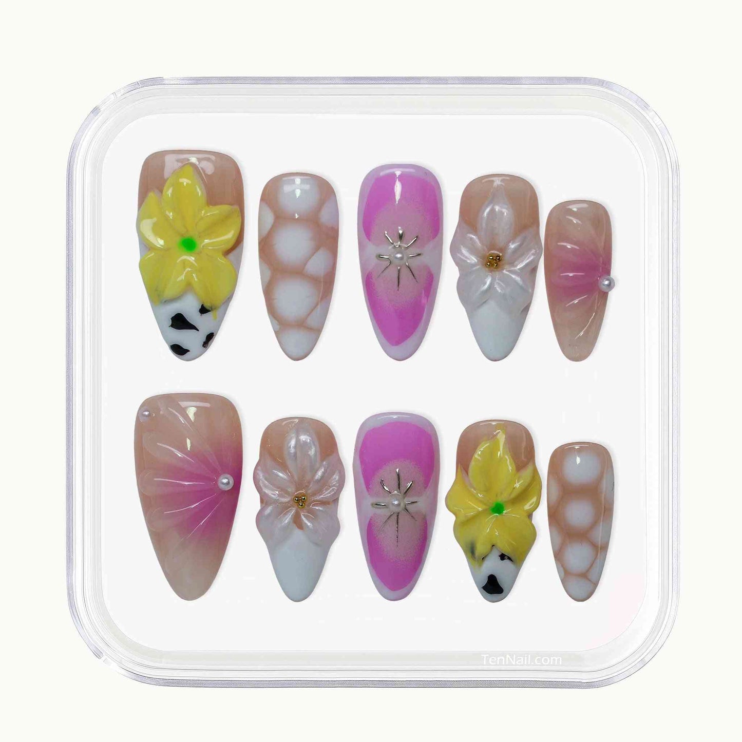 Pastel Floral press on Nails with hand-painted florals, pastel hues, delicate accents by Tennail—charming press-on nails for a playful look, easy to apply and long-wearing.