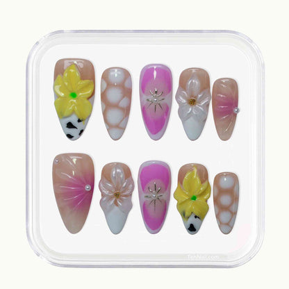 Pastel Floral press on Nails with hand-painted florals, pastel hues, delicate accents by Tennail—charming press-on nails for a playful look, easy to apply and long-wearing.